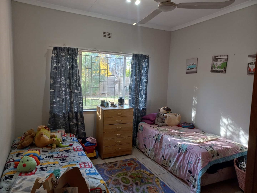 5 Bedroom Property for Sale in Blydeville Northern Cape